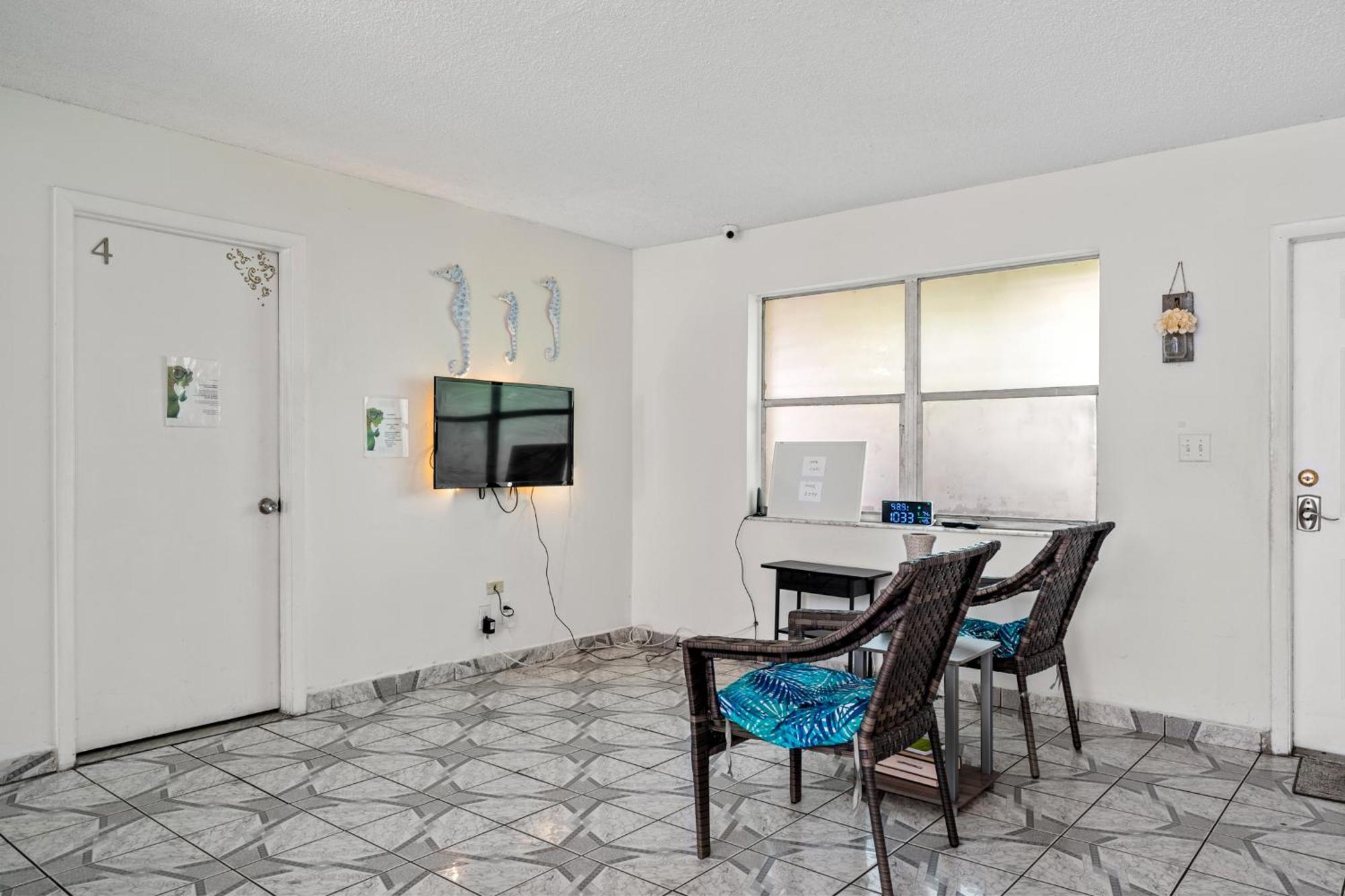 Crocodhouse Early Check In Eight Years Hosting Fort Lauderdale Exterior foto